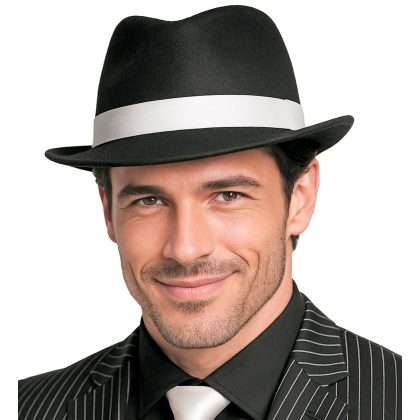 Foto - černý klobouk gangstera Tracy
