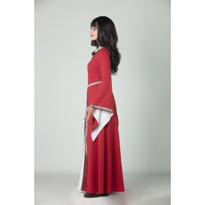 Foto - středověký kostým Magda